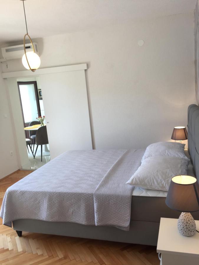 Tatijana Holiday Apartments Макарска Экстерьер фото