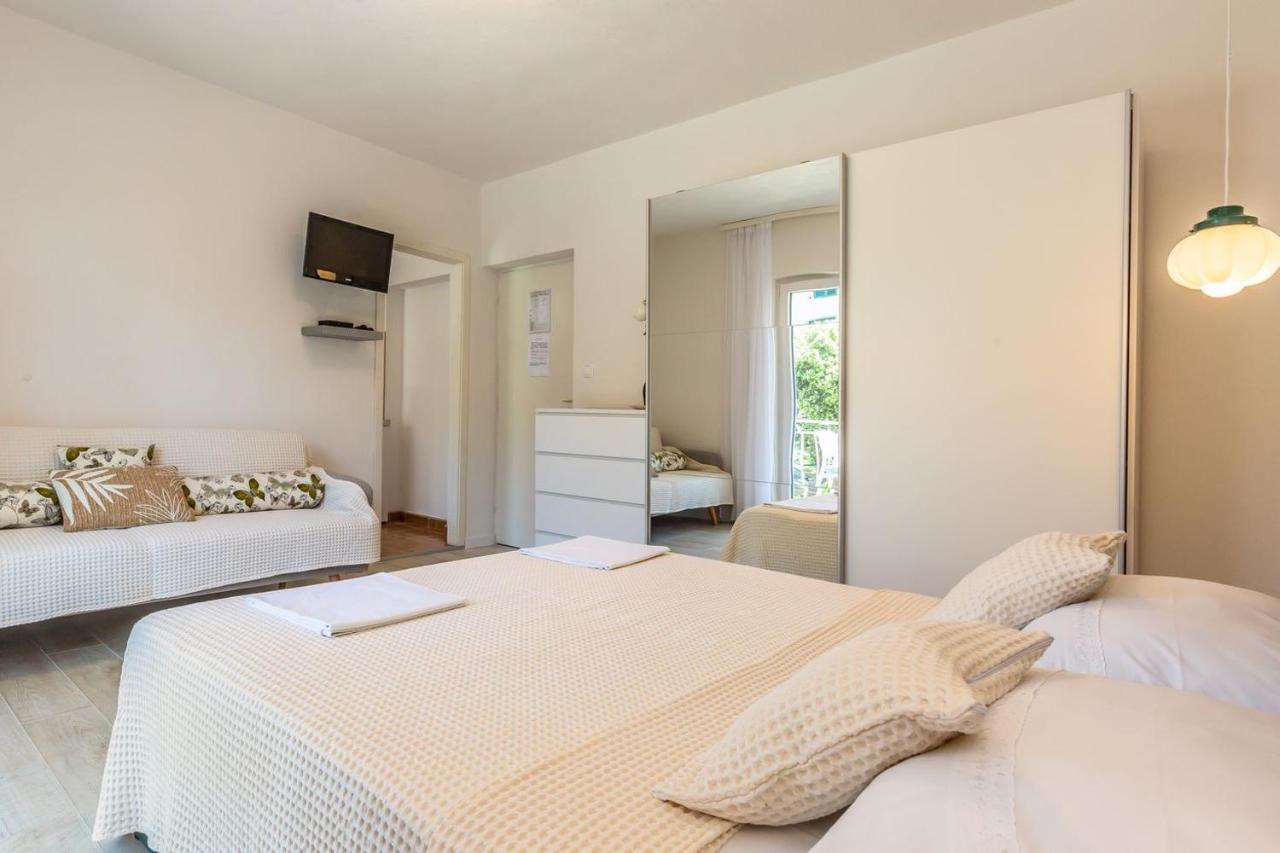 Tatijana Holiday Apartments Макарска Экстерьер фото