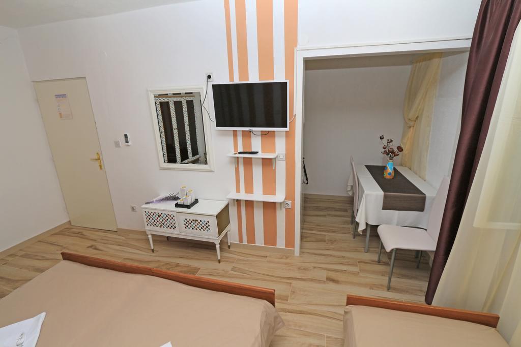 Tatijana Holiday Apartments Макарска Экстерьер фото