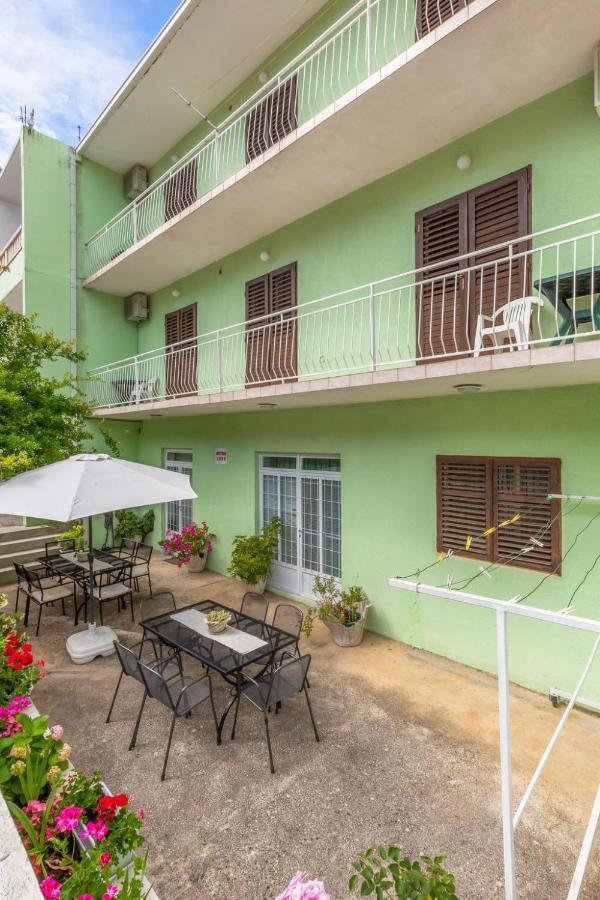 Tatijana Holiday Apartments Макарска Экстерьер фото